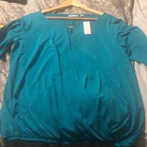 3/4 sleeve lightweight blouse